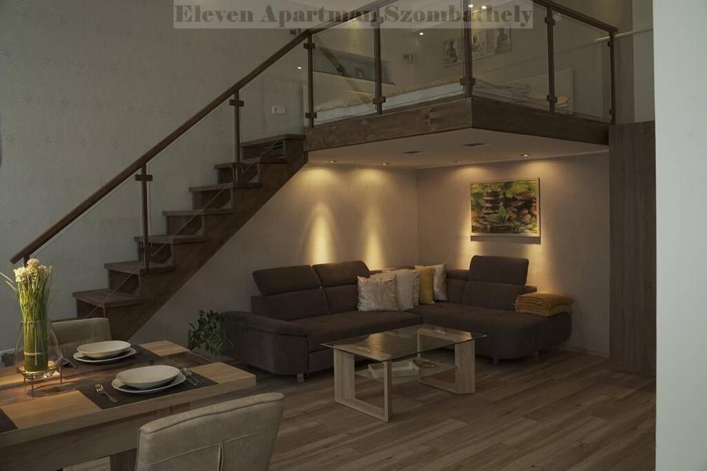 Eleven Apartman Apartamento Szombathely Exterior foto